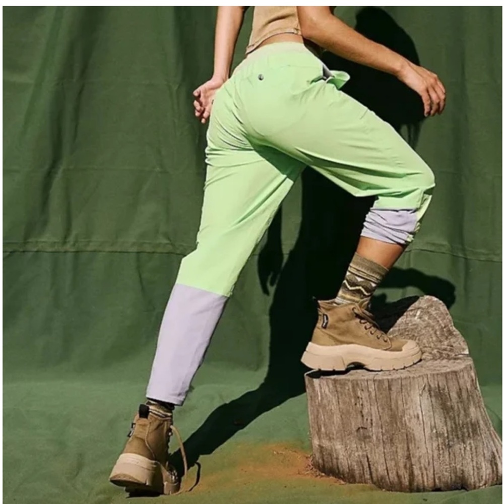 Free People Cascade Joggers Limeade‎ size xs - Picture 2 of 9